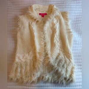 Lilly Pulitzer cream faux fur vest EUC